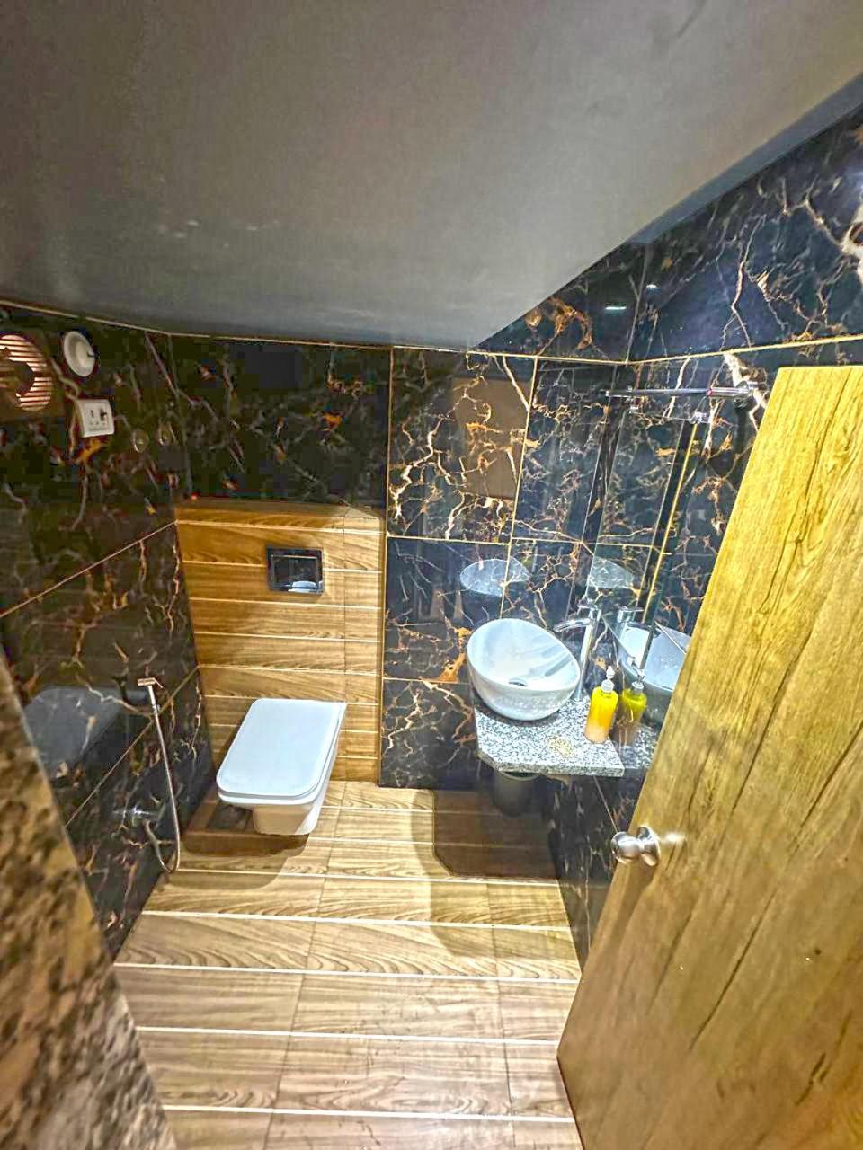 Hotel Mourya Residency นาวีมุมไบ ภายนอก รูปภาพ